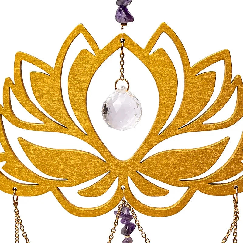 Sonnenfänger mit Lotos, Amethyst & Kristallkugeln – Licht, Harmonie & himmlische Energie