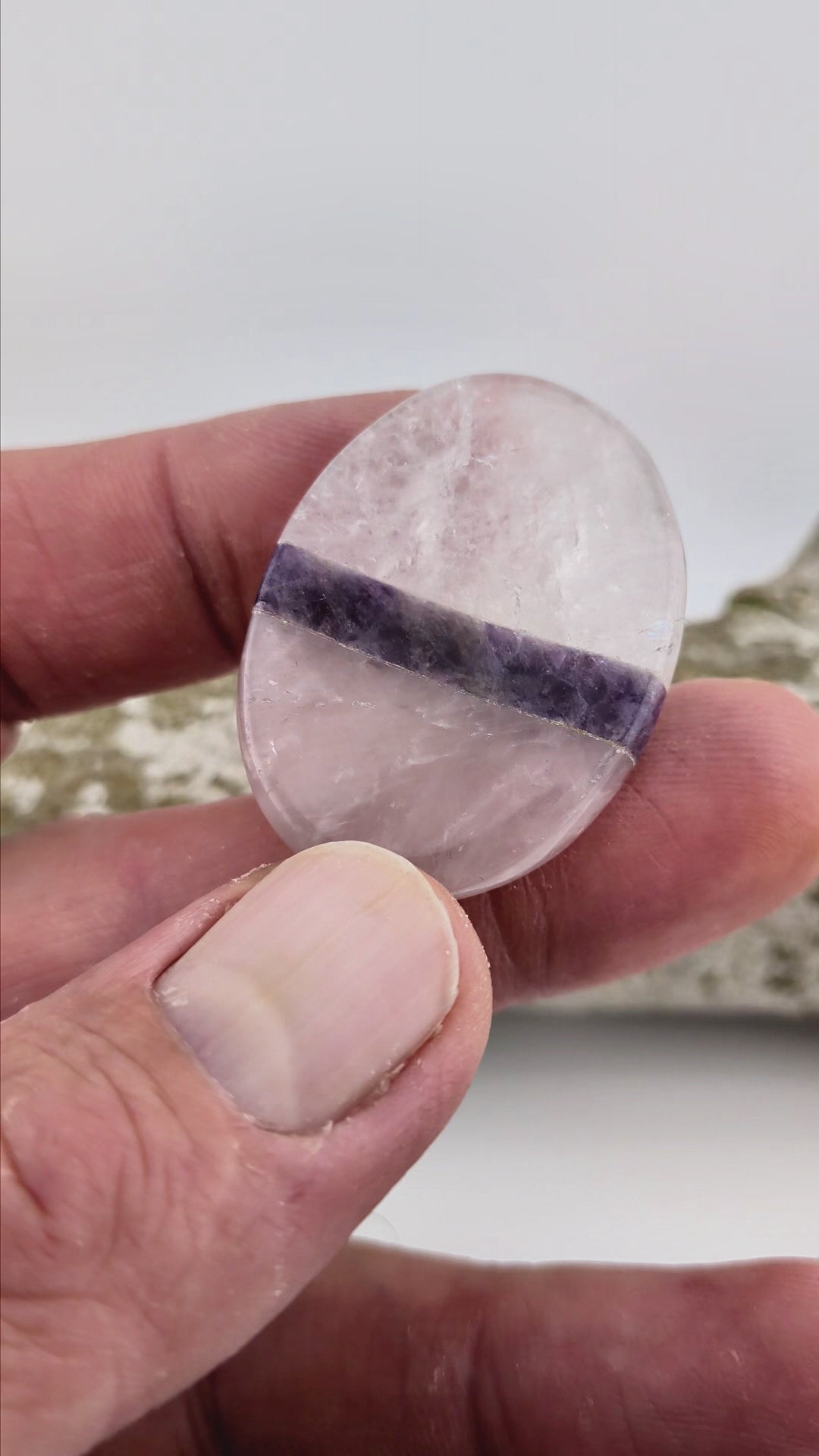 Worry Stone 7 Chakras -- 2.5x4.5cm